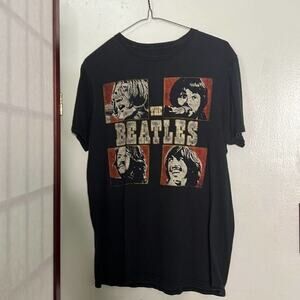 THE BEATLES BLACK GRAPHIC SHORT SLEEVE‎ TSHIRT SIZE M